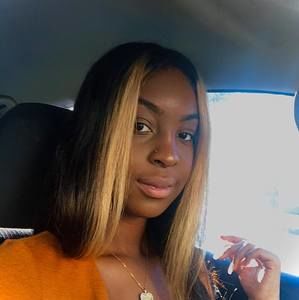 Meet your Posher, Robyn